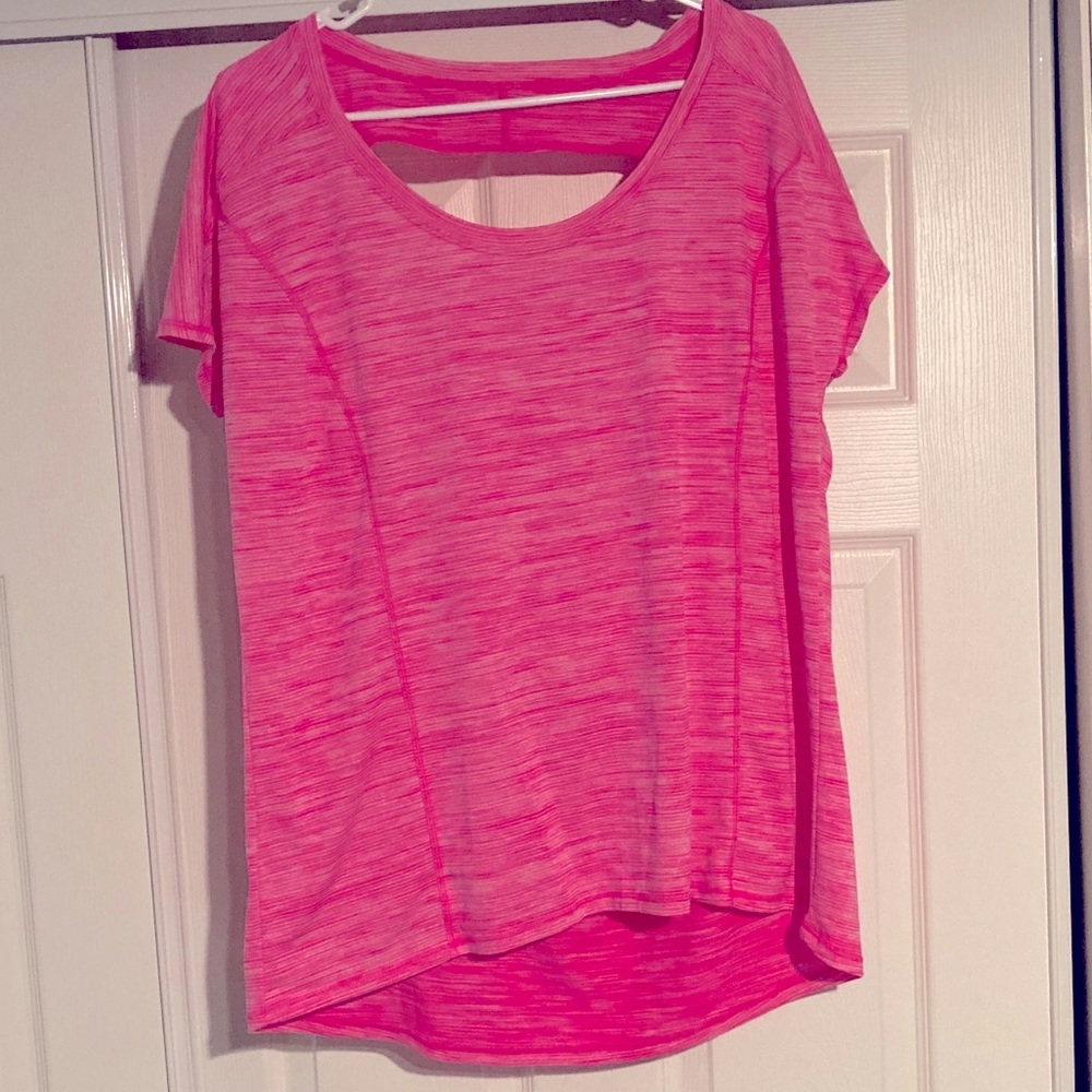 Women’s workout shirt